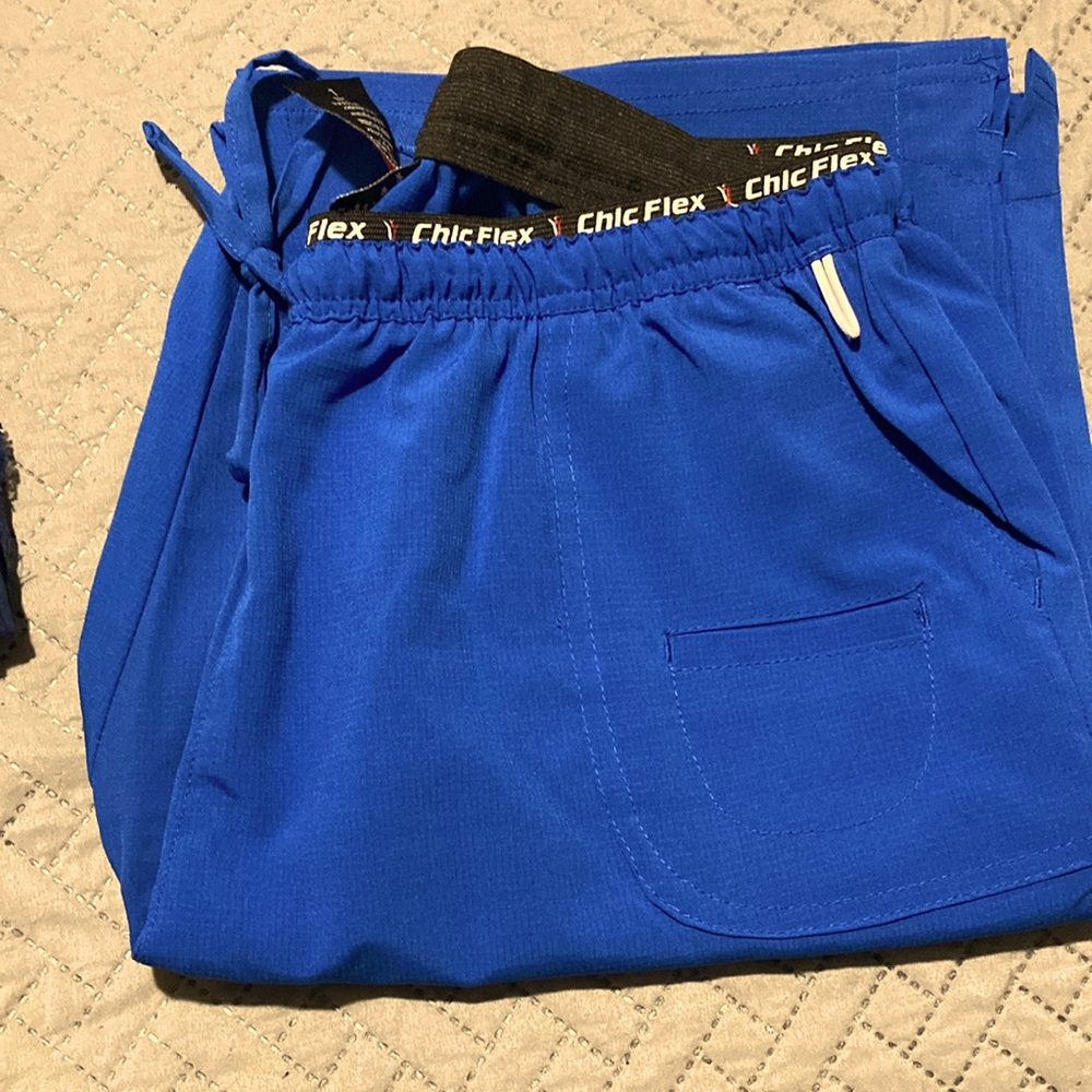 Scrub pants